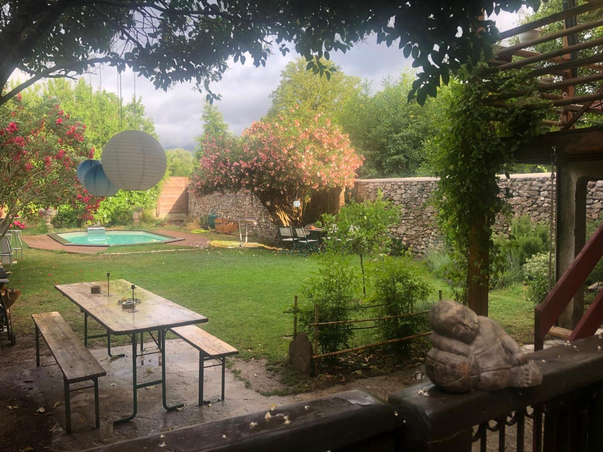 Gites De La Soulondre Lodeve Exterior photo